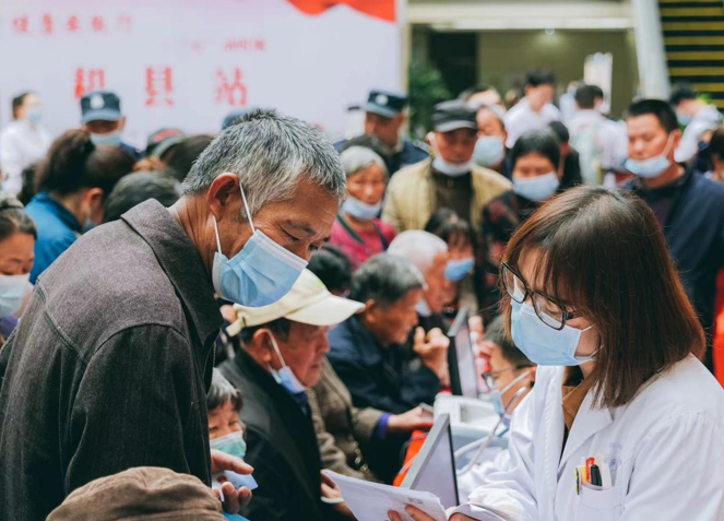 “健康安徽行·心動(dòng)時(shí)刻”醫學(xué)公益活動(dòng)走進(jìn)馬鞍山和縣